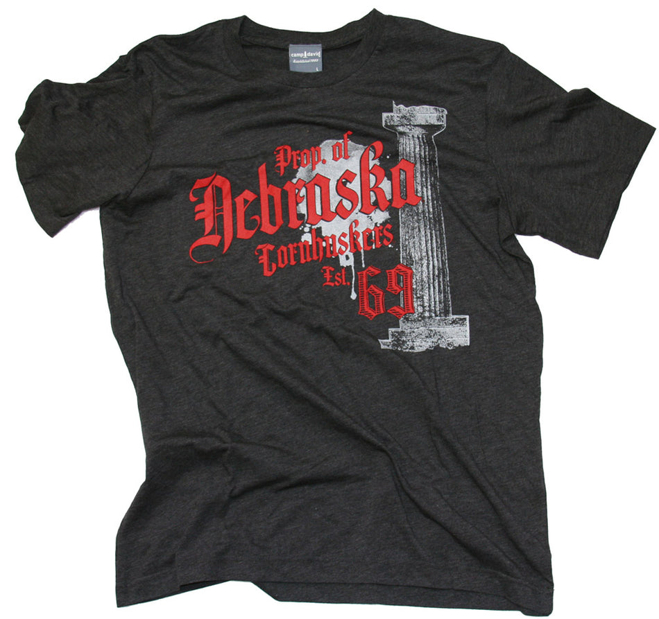 COLUMN CHARCOAL TEE CAMP DAVID