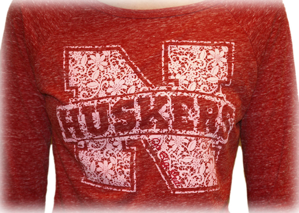 Huskers L/S Pink Lace Pressbox