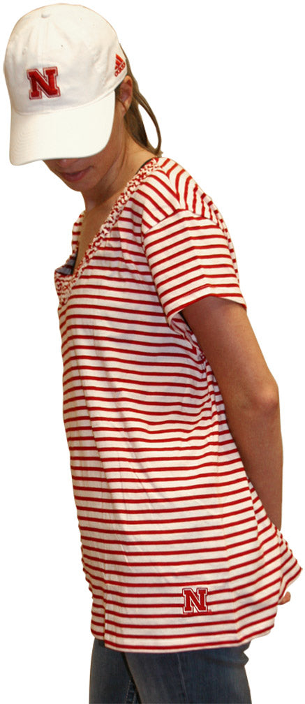 Red/White Ruffled Collar UG