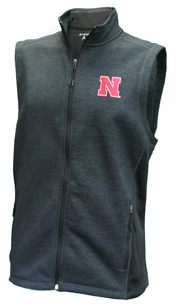 Heathered Nebraska Course Vest Antigua