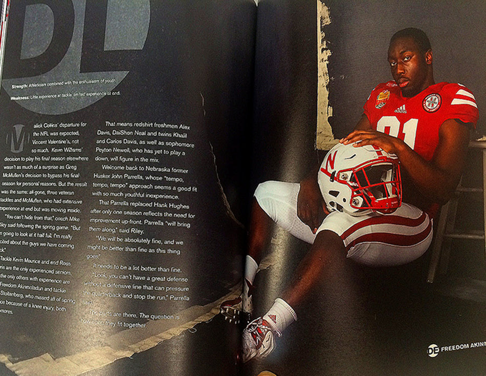 Hail Varsity 2016 Yearbook