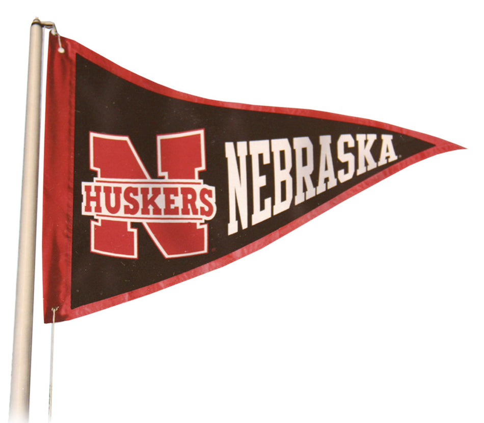 Giant Pennant Flag