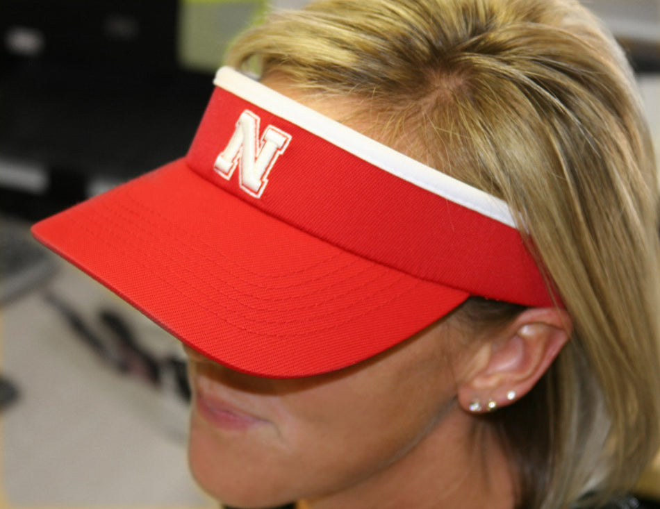 W. RED VISOR WITH WHITE IRON N