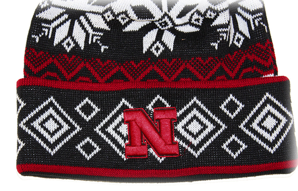 Nebraska N Snowflake Pom Top