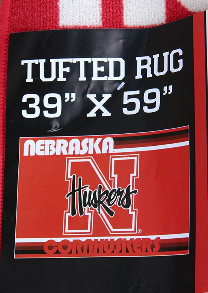 Old Glory Cornhusker Rug