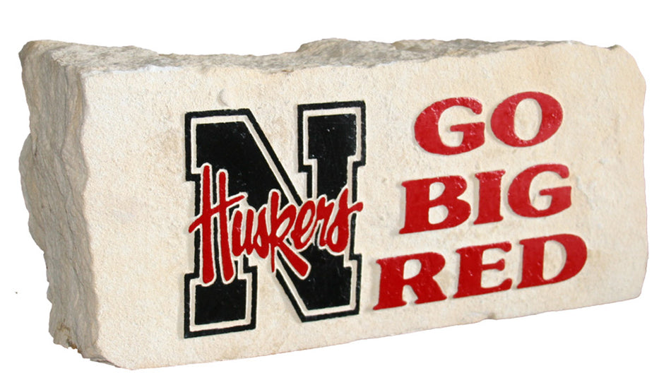Go Big Red with Black N Huskers Script