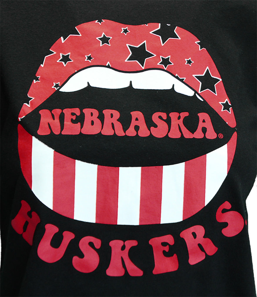 Womens Black Mouth Huskers Crop Tee